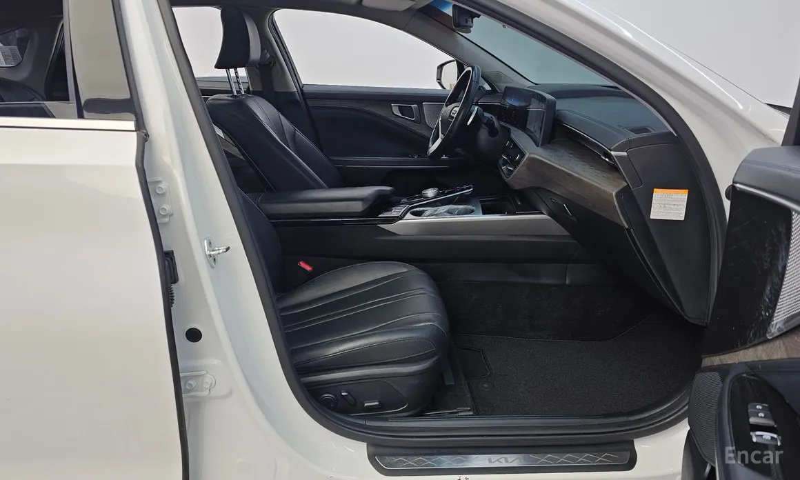 Фото 11 - Kia K8