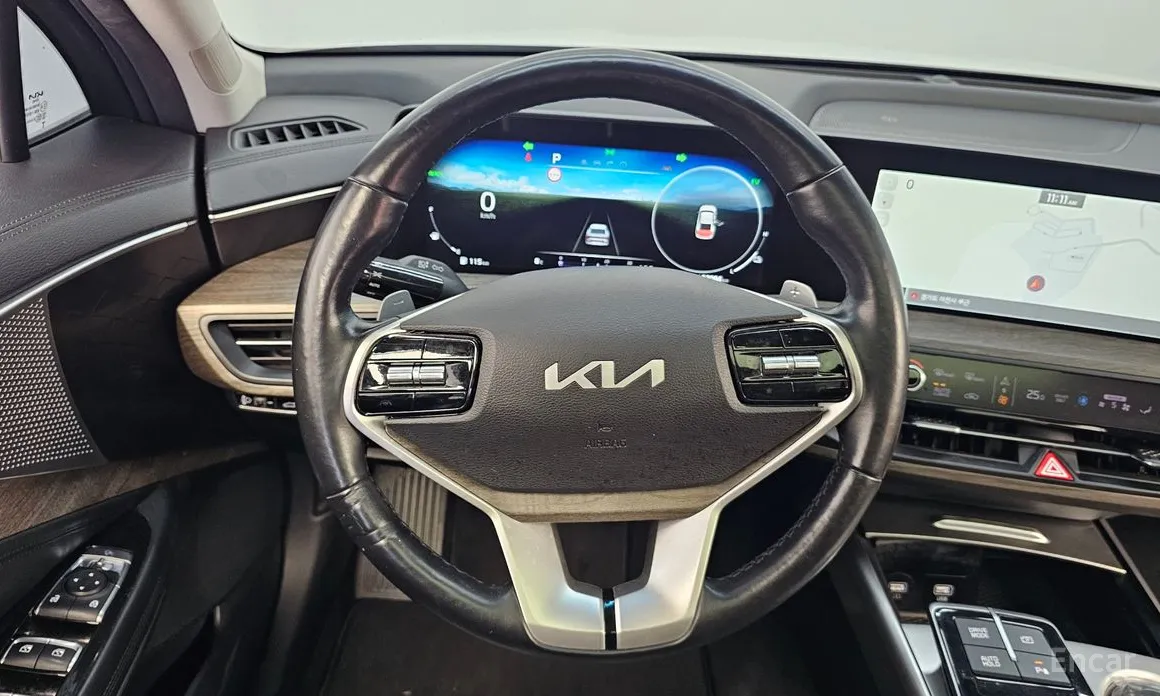 Фото 13 - Kia K8