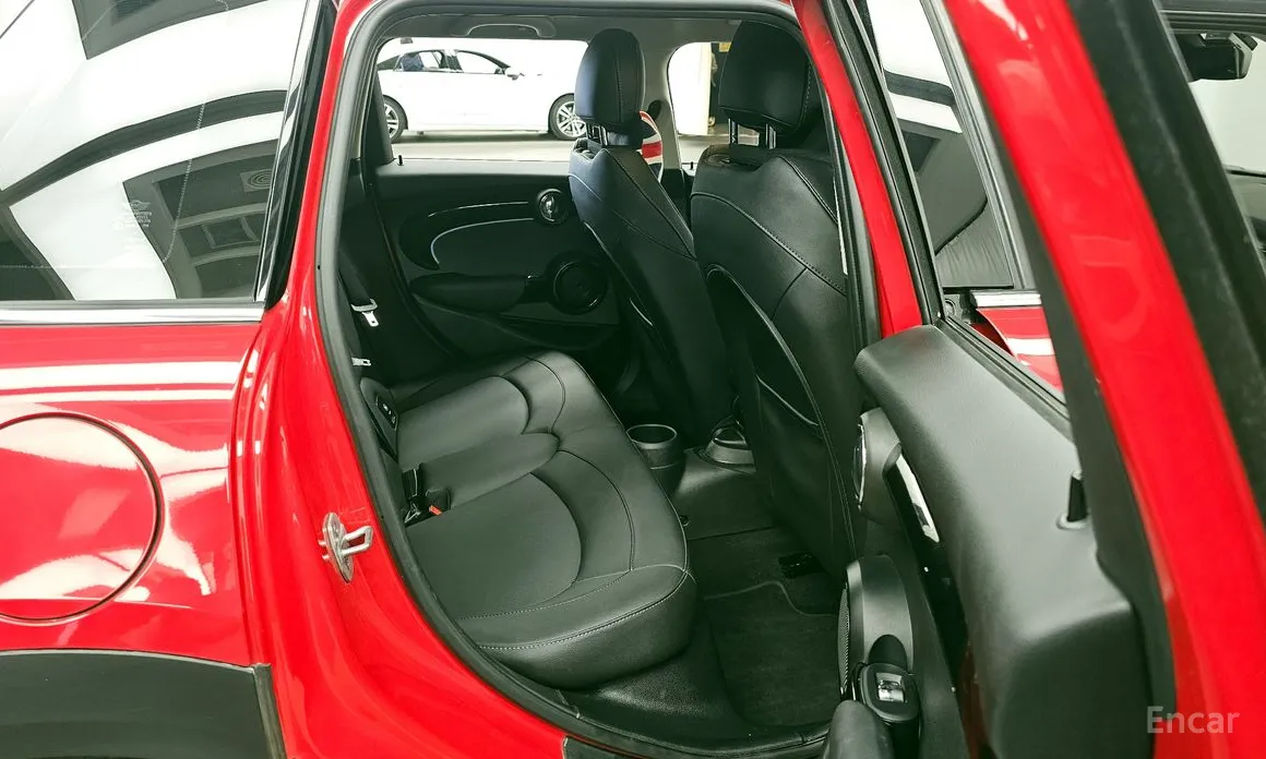 Фото 12 - Mini Cooper