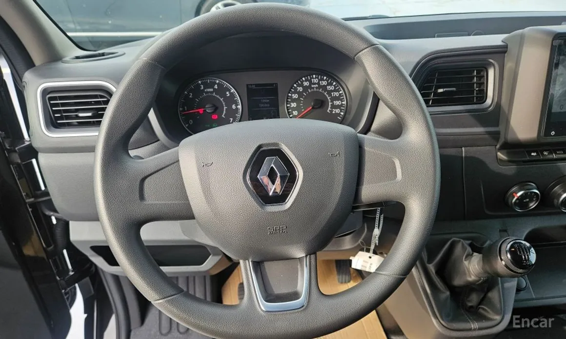 Фото 8 - Renault Master