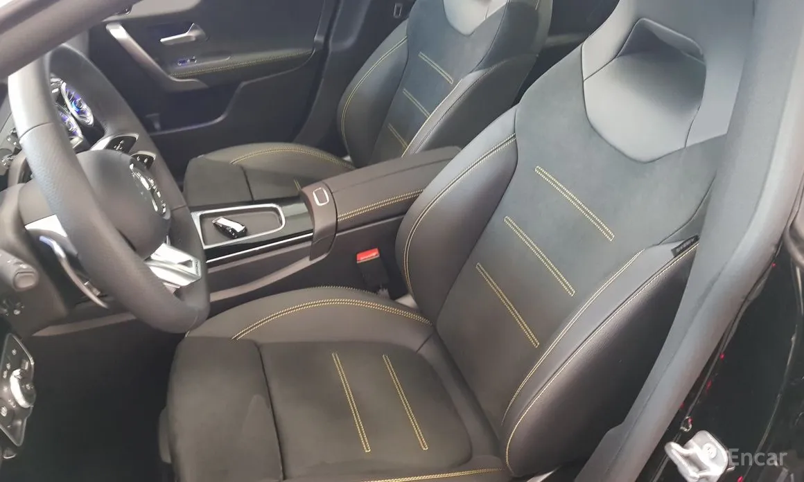 Фото 14 - Mercedes-Benz CLA-Class