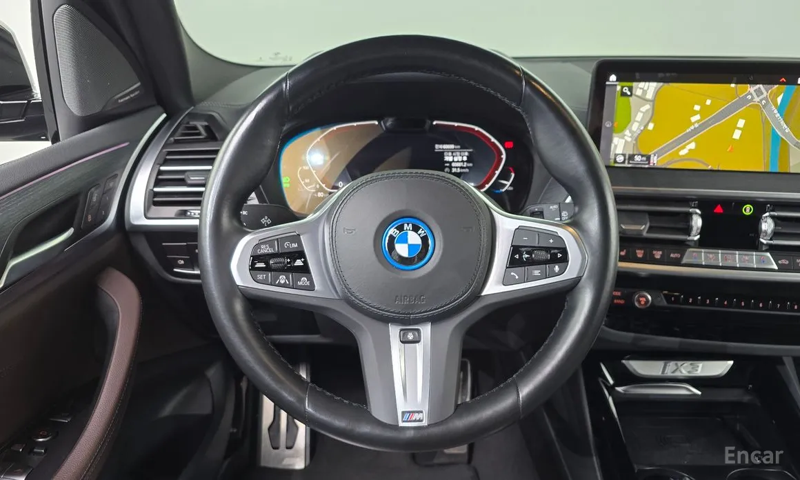 Фото 13 - BMW iX3