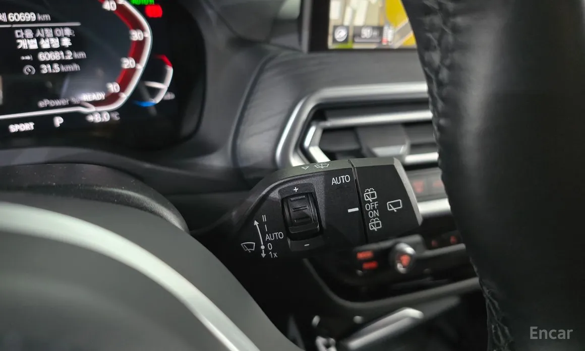 Фото 18 - BMW iX3