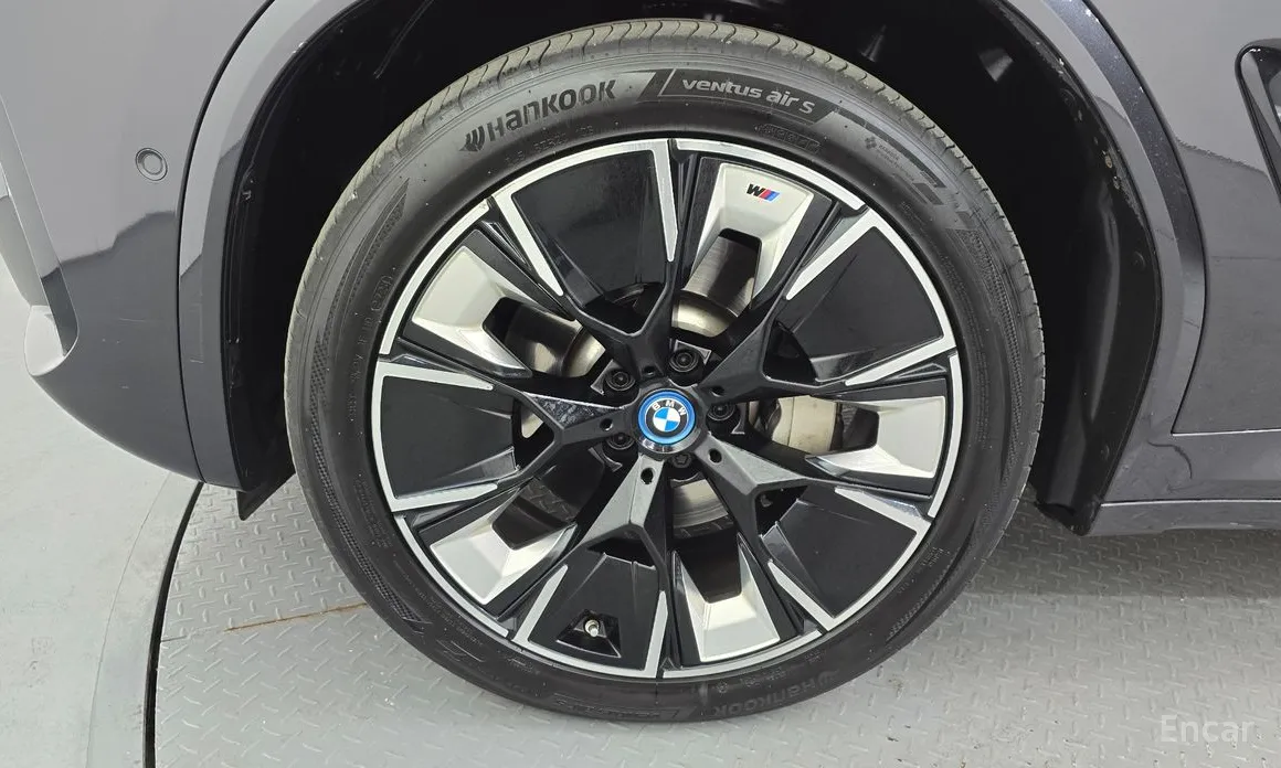 Фото 5 - BMW iX3