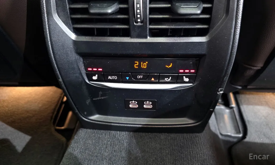 Фото 19 - BMW i4