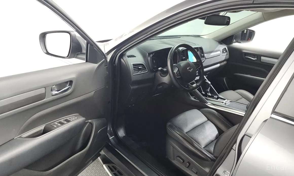 Фото 10 - Renault QM6