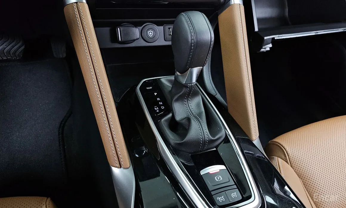 Фото 9 - Renault QM6