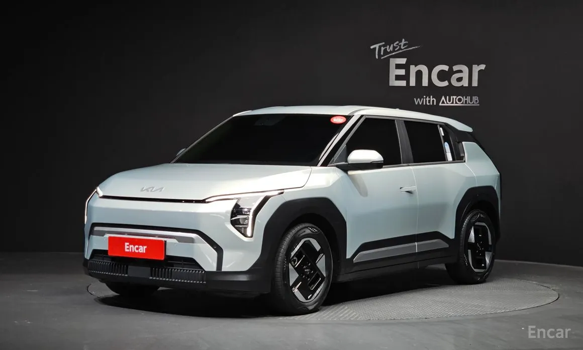 Photo 1 - Kia EV3