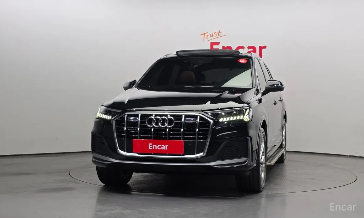 Фото 3 - Audi Q7