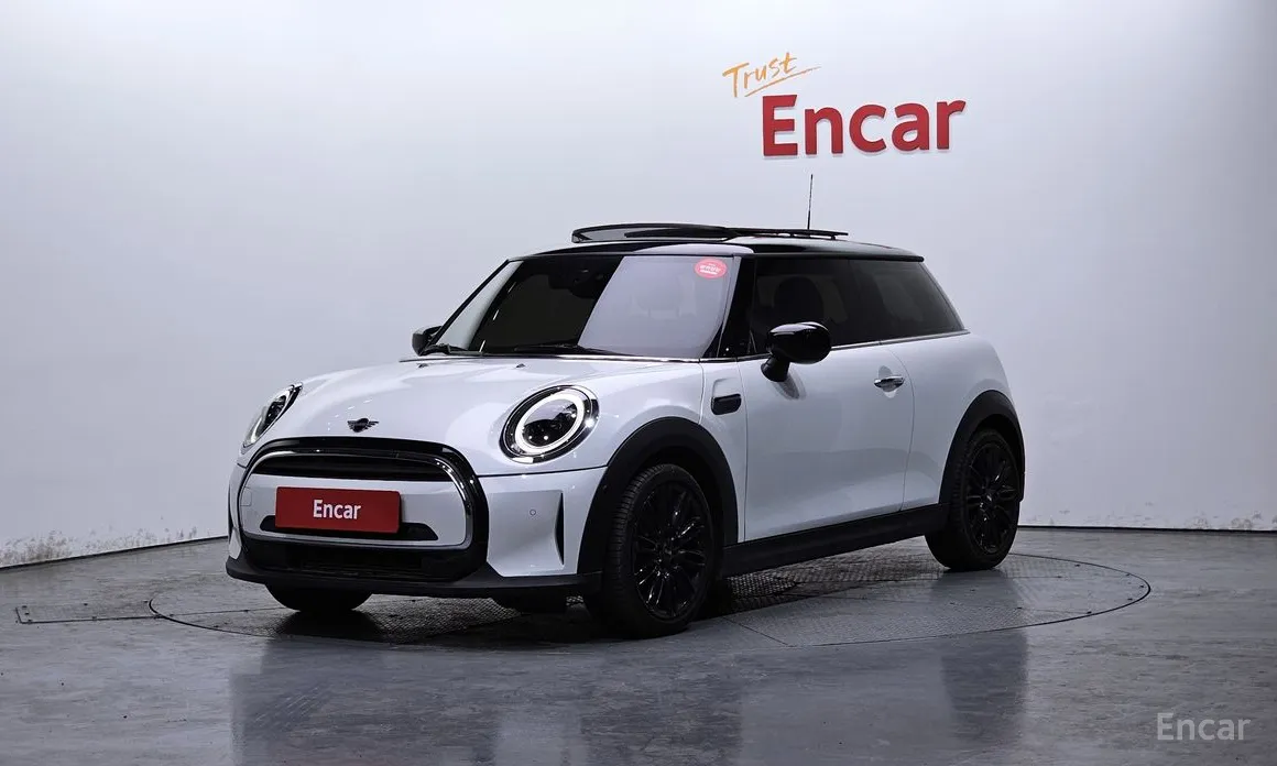 Фото 1 - Mini Cooper