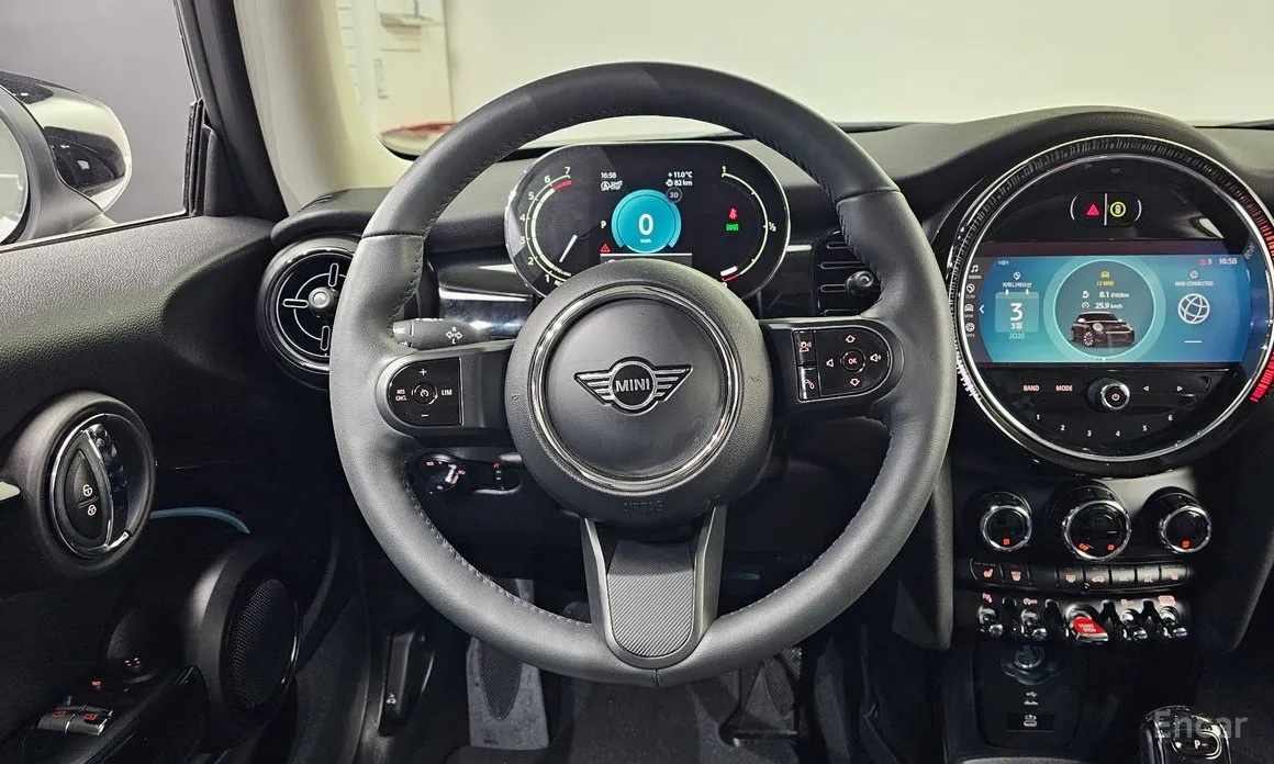 Фото 13 - Mini Cooper