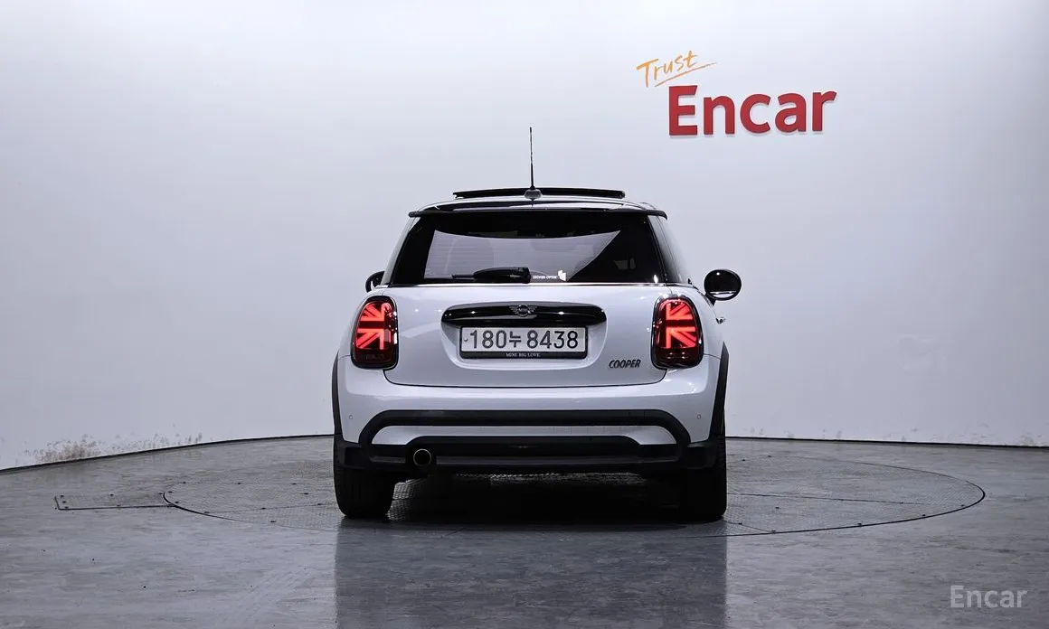 Фото 4 - Mini Cooper