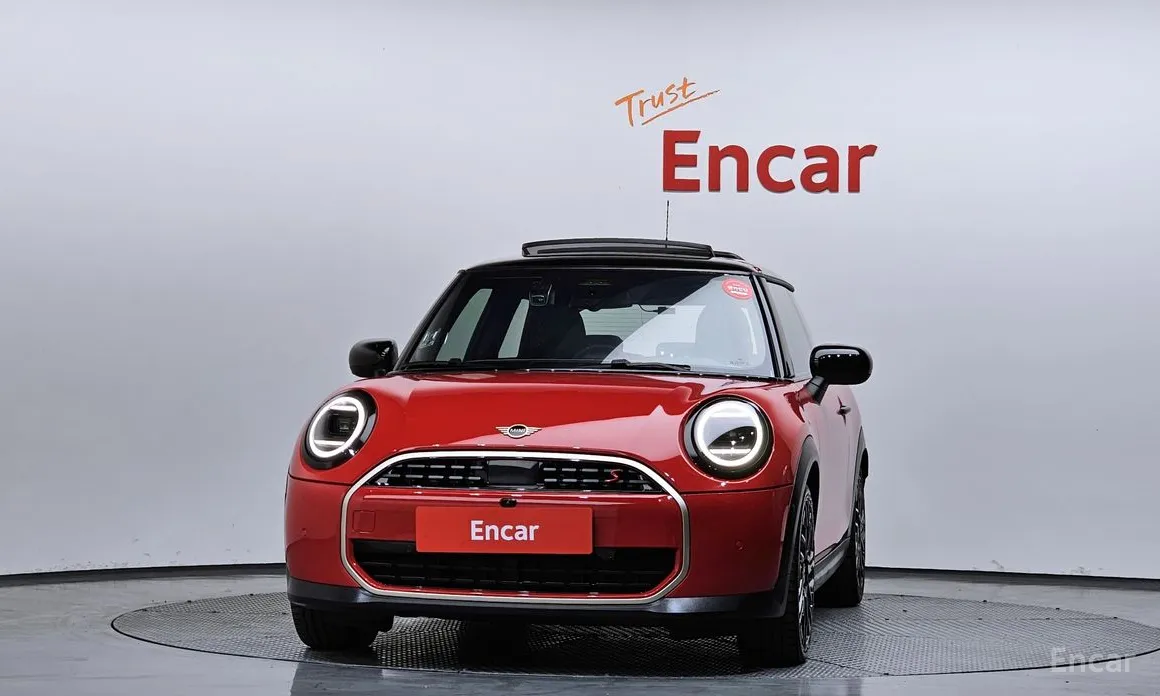 Фото 3 - Mini Cooper