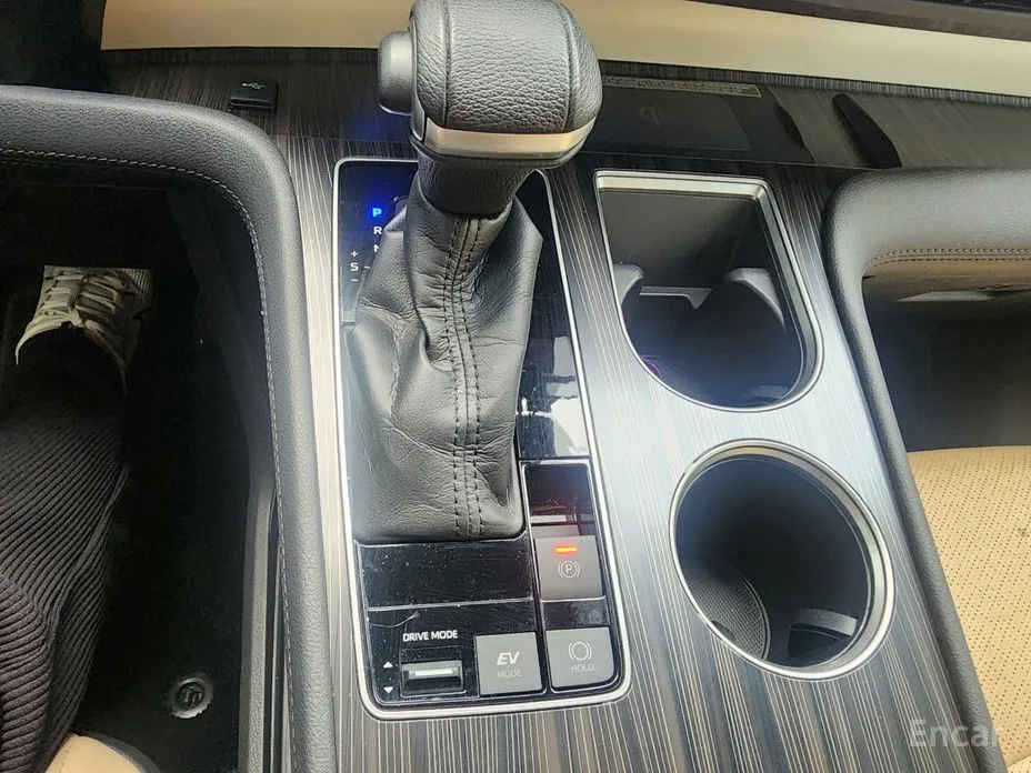 Фото 12 - Toyota Sienna