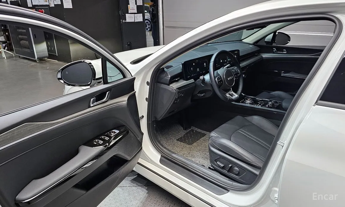 Фото 10 - Kia K5