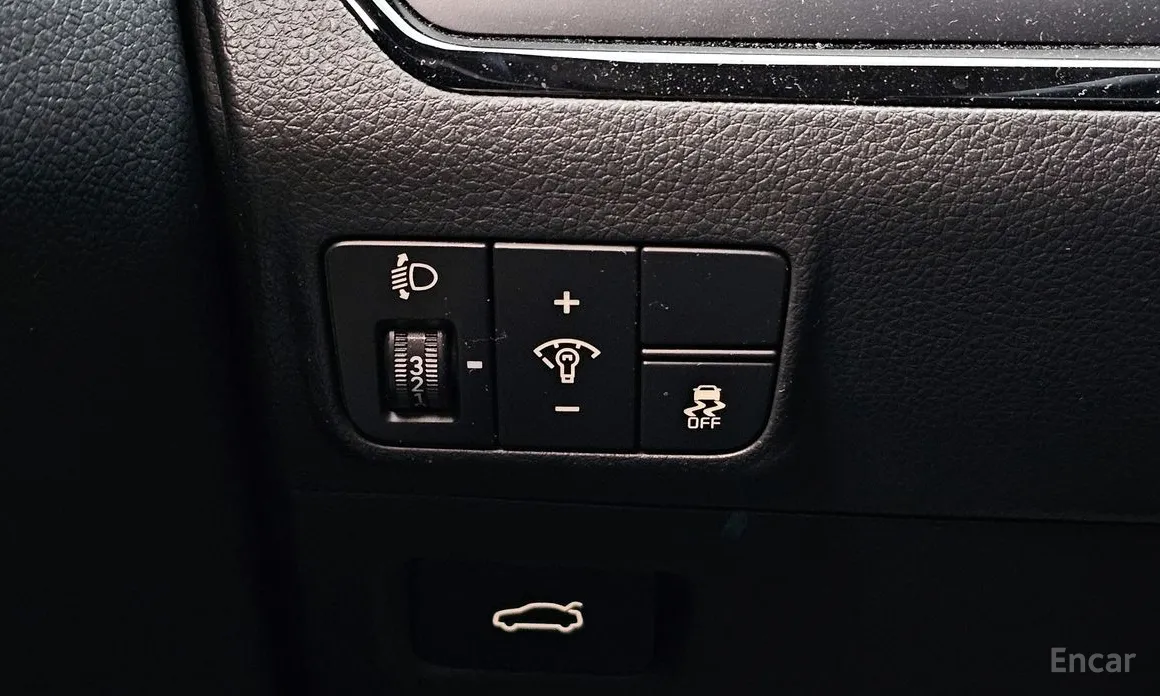 Фото 18 - Kia K5