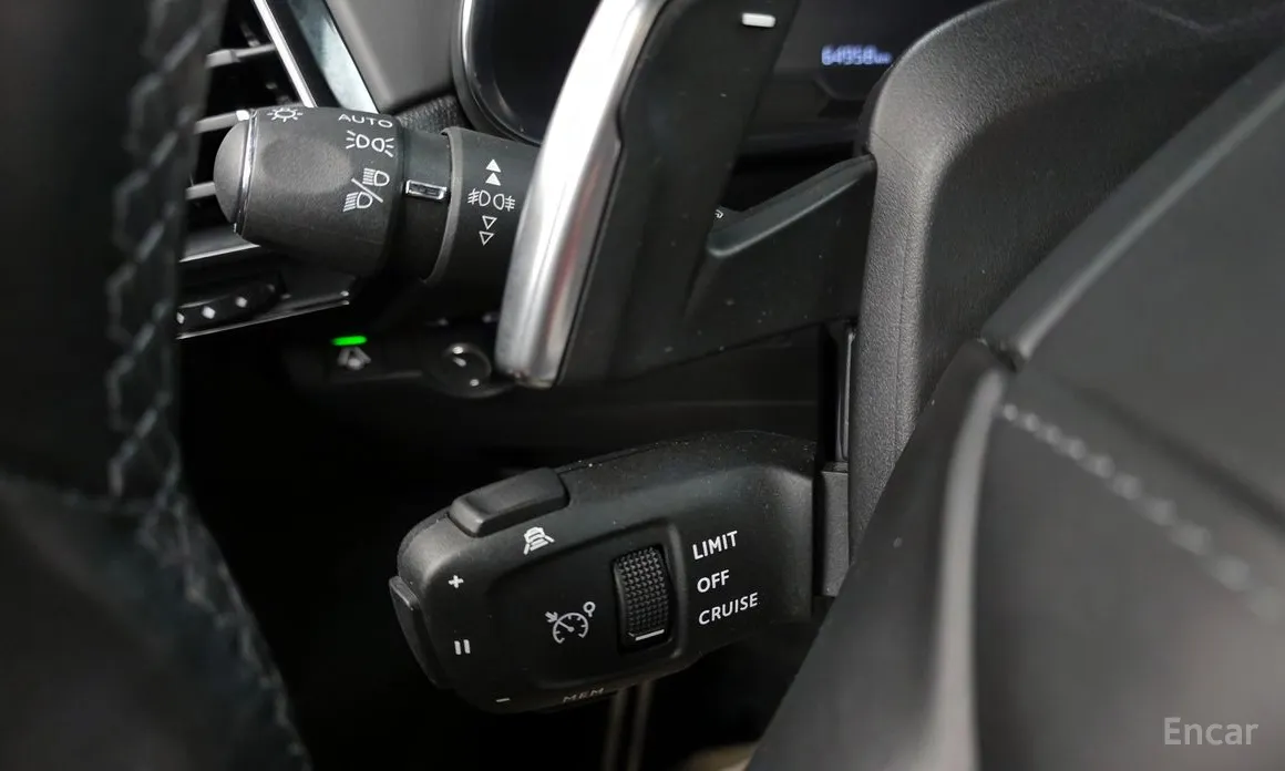 Фото 18 - Citroen DS7