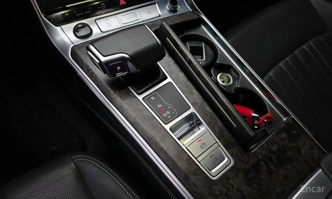 Фото 9 - Audi A6