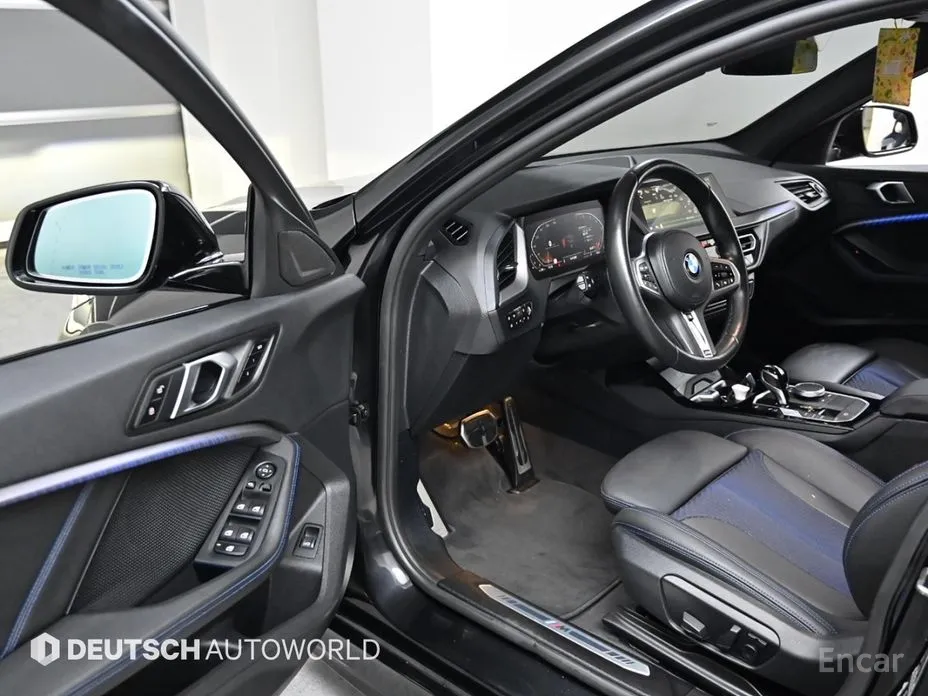 Фото 11 - BMW 1 Series