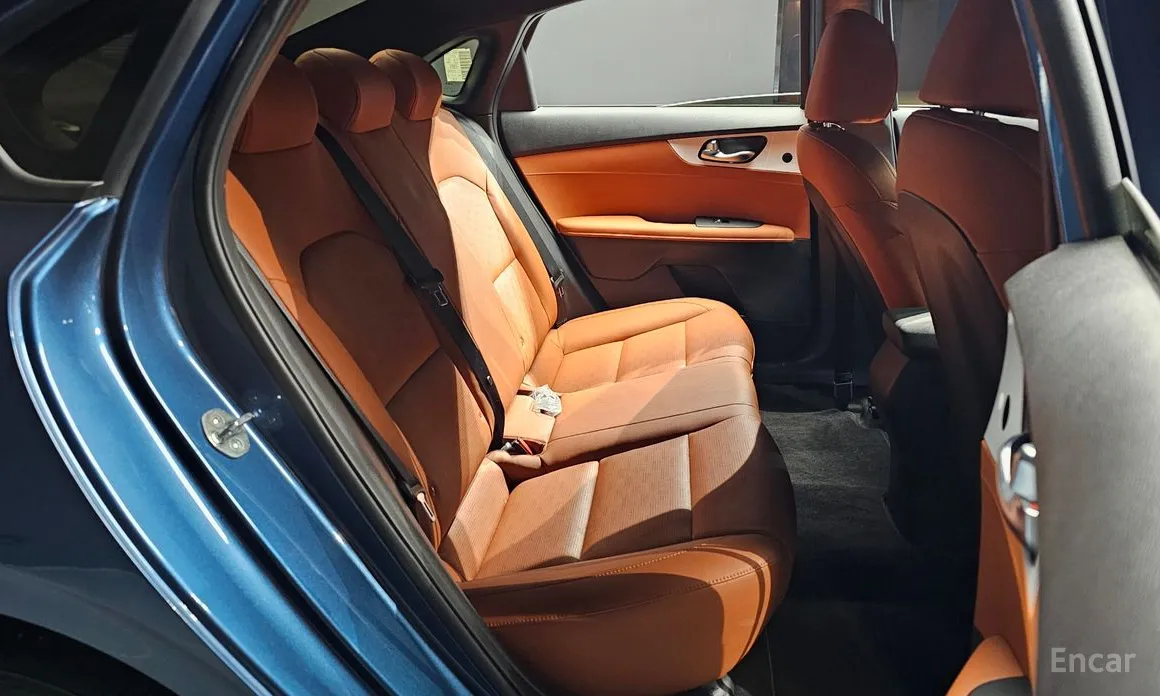 Фото 12 - Kia K3