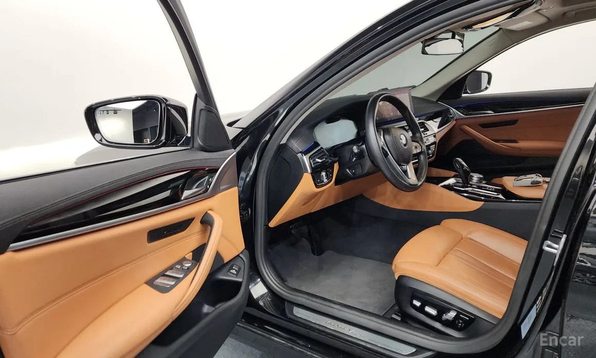 Фото 10 - BMW 5 Series