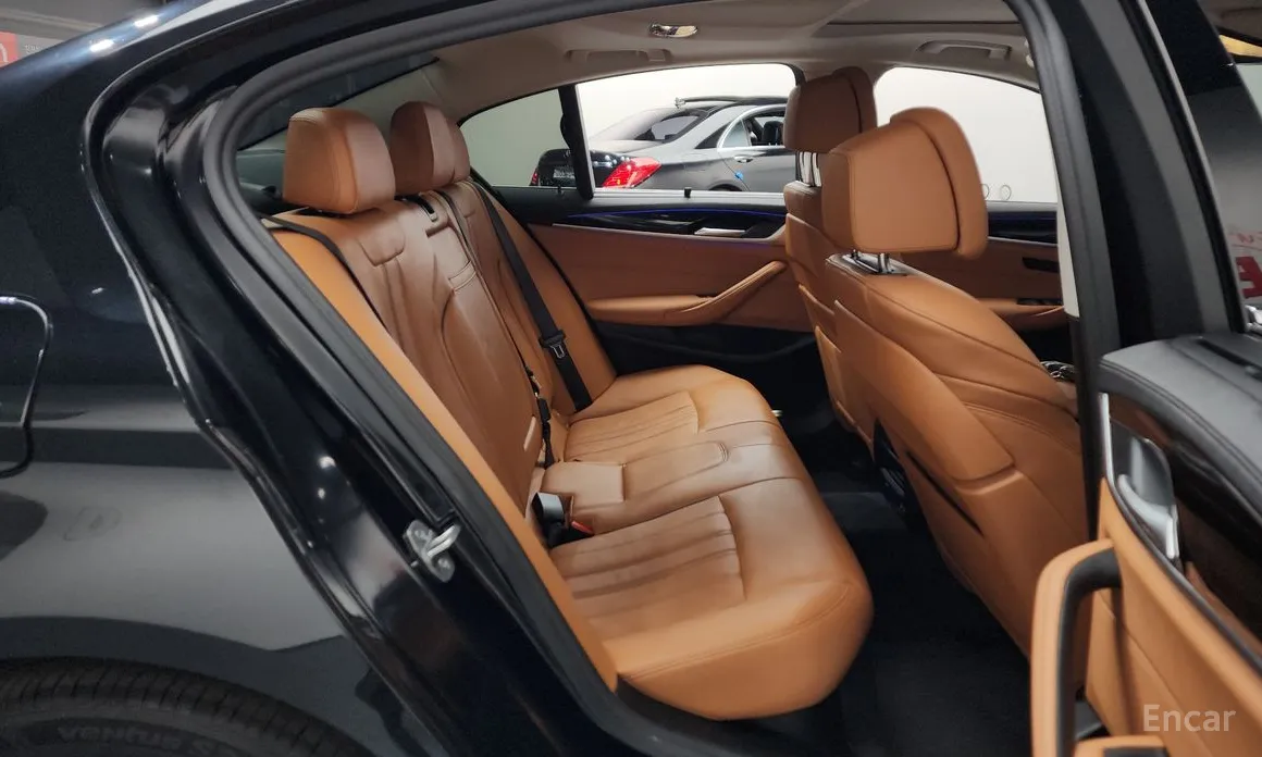 Фото 12 - BMW 5 Series