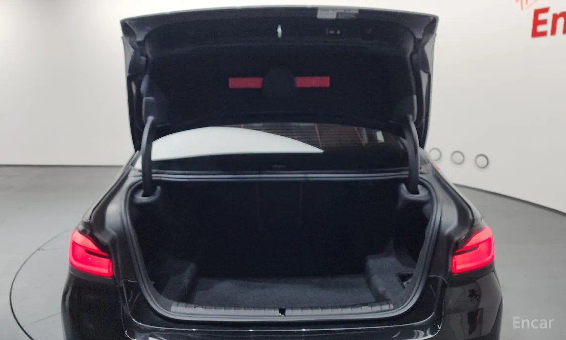 Фото 20 - BMW 5 Series