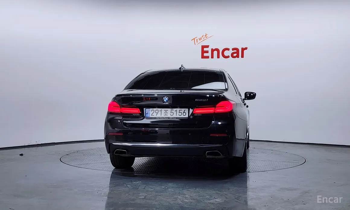 Фото 4 - BMW 5 Series