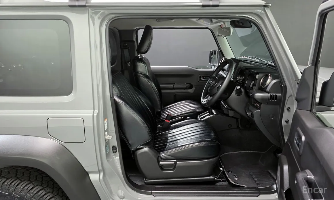 Фото 10 - Suzuki Jimny