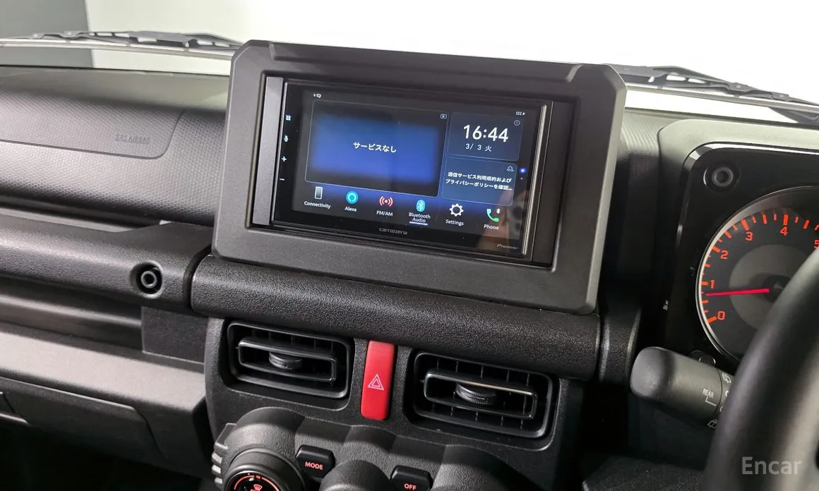 Фото 14 - Suzuki Jimny