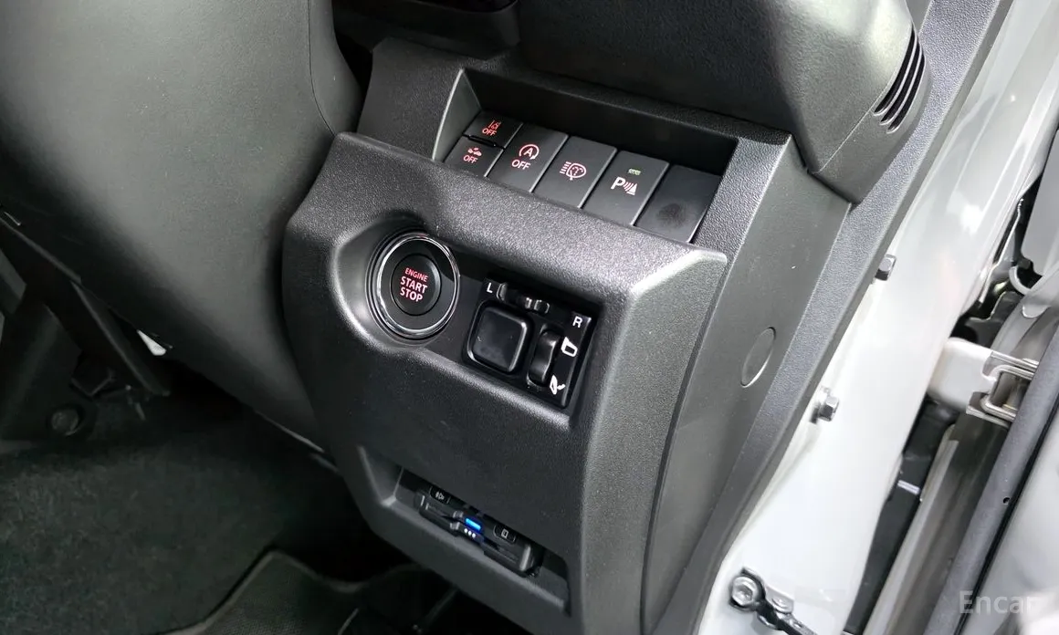 Фото 17 - Suzuki Jimny