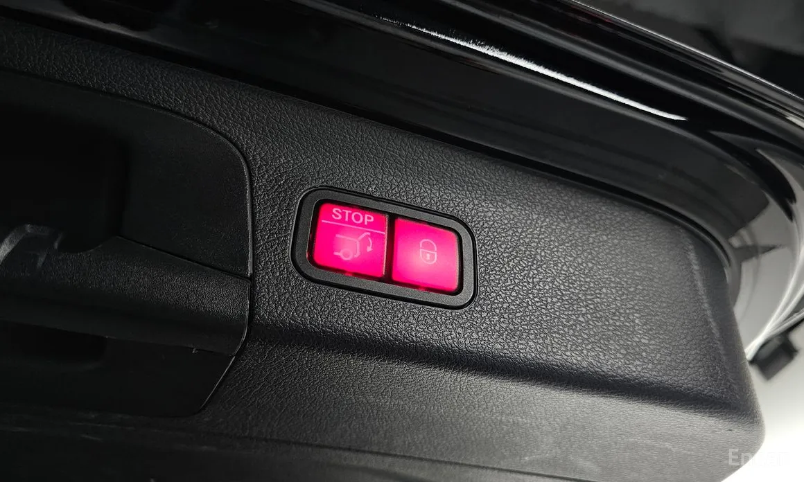 Фото 19 - Mercedes-Benz GLS-Class