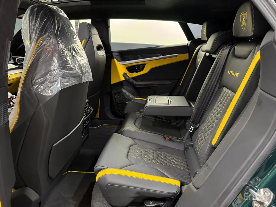 Фото 14 - Lamborghini Urus