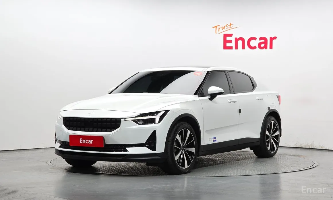 Фото 1 - Polestar 2