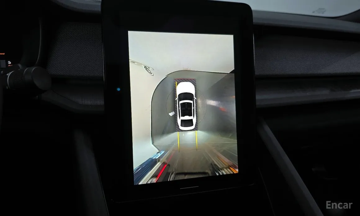 Фото 15 - Polestar 2