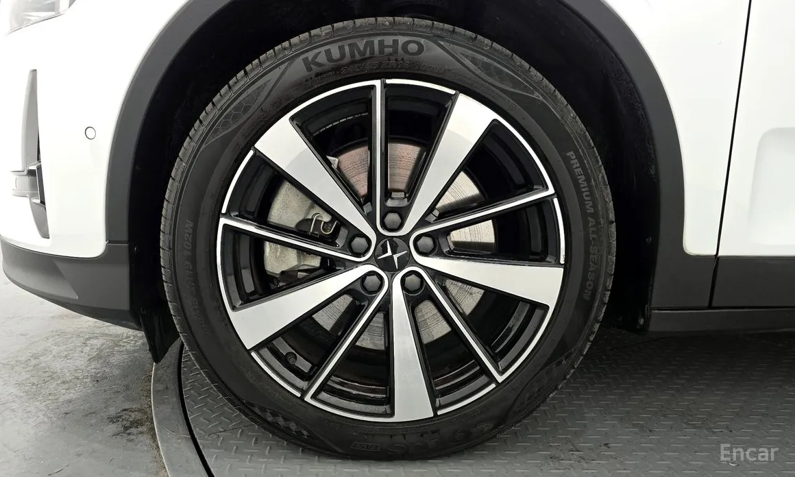 Фото 5 - Polestar 2