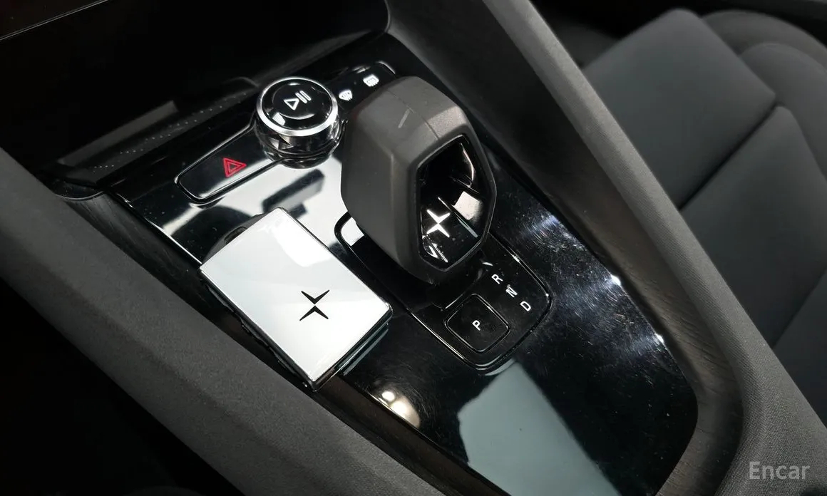 Фото 9 - Polestar 2