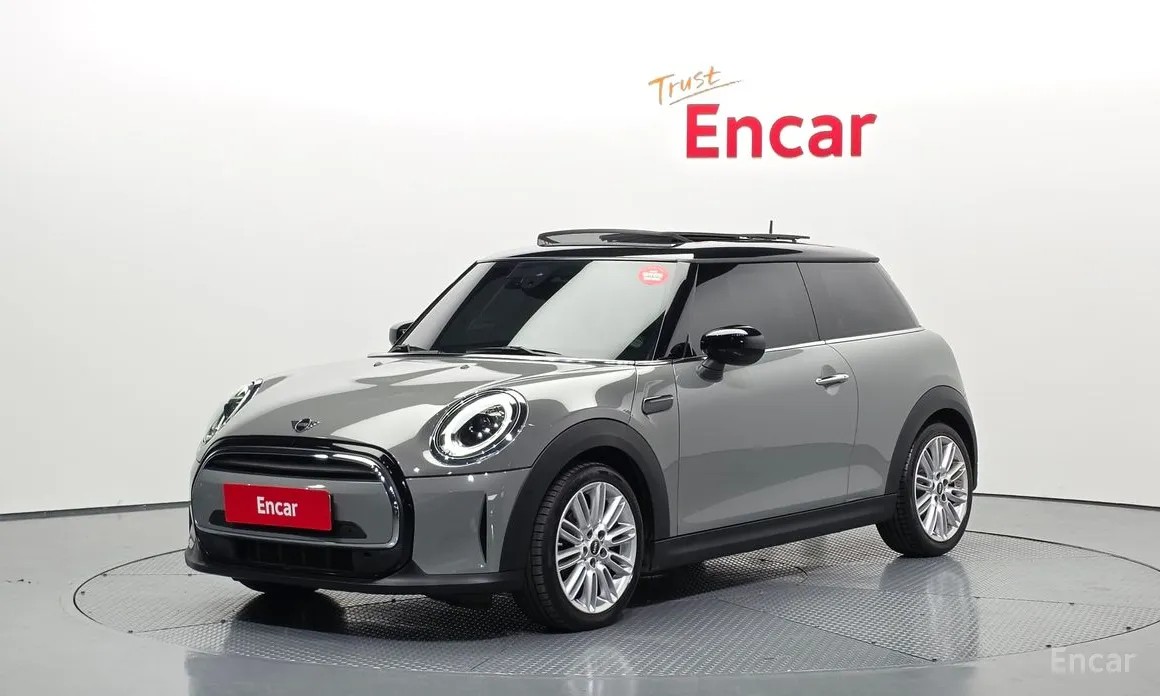 Фото 1 - Mini Cooper