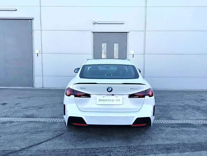 Фото 3 - BMW 2 Series