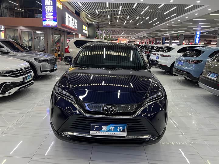 Photo 2 - Toyota Harrier