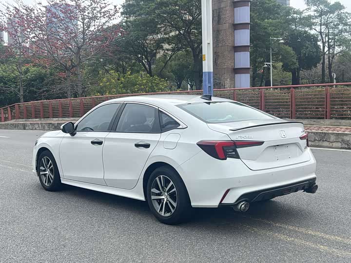 Photo 3 - Honda Integra