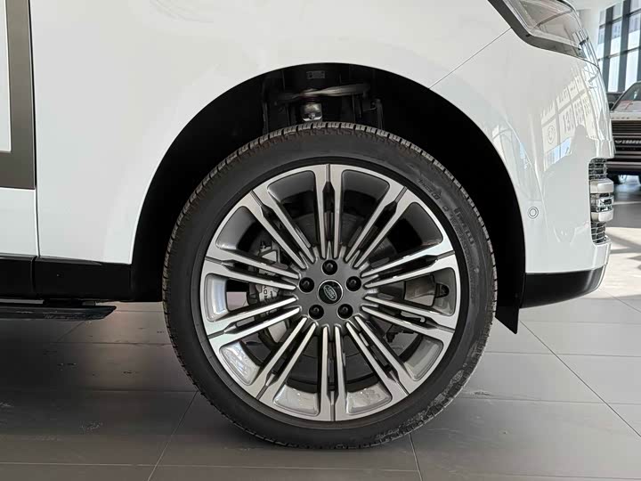 Photo 5 - Land Rover Range Rover