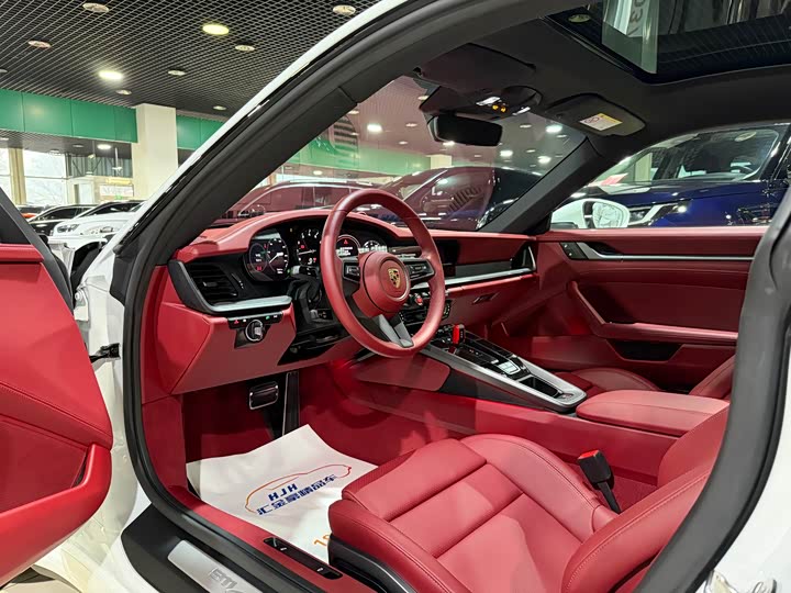 Фото 5 - Porsche 911