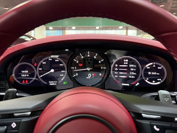 Фото 8 - Porsche 911