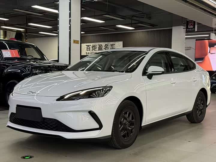 Фото 1 - BYD Seal 05 DM-i Hybrid