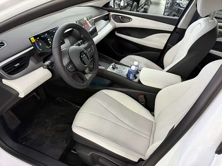 Фото 7 - BYD Seal 05 DM-i Hybrid