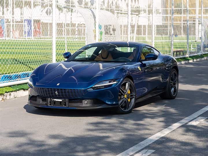 Фото 1 - Ferrari Roma