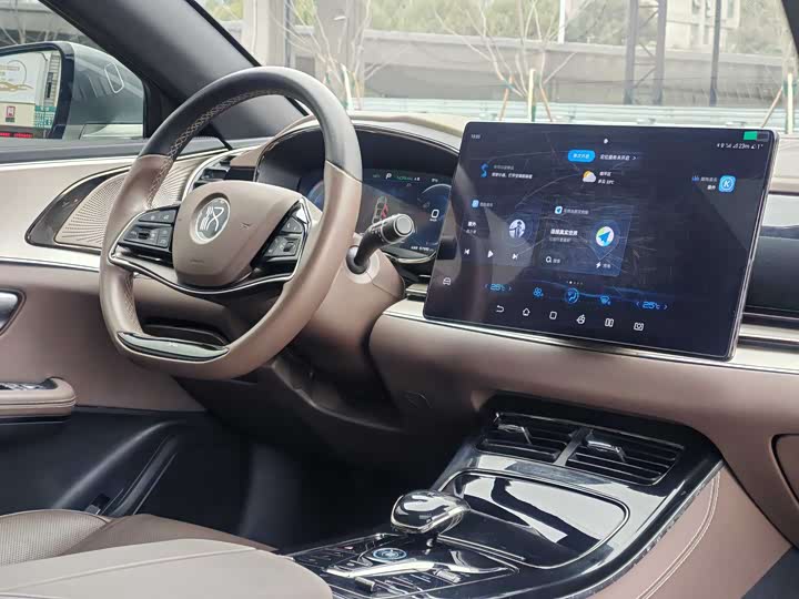 Фото 7 - BYD Han