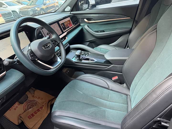 Фото 4 - Geely Monjaro