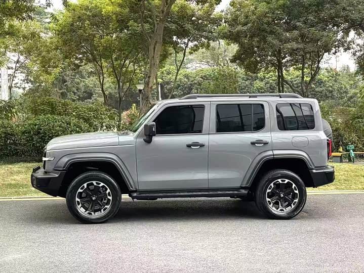 Фото 6 - Tank 300 Hybrid